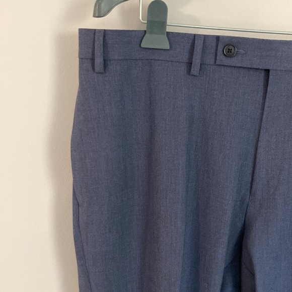Van Huesen 38x30 Slim Fit Flex Blue Slacks - Picture 4 of 12